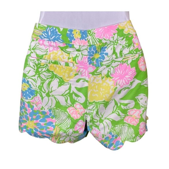 Lilly Pulitzer Buttercup Scalloped Hem 5" Shorts Bright Multicolor Florals Sz 4 - Picture 4 of 12